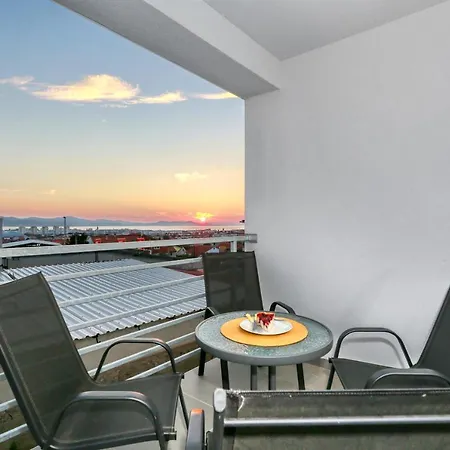 Borna Apartment